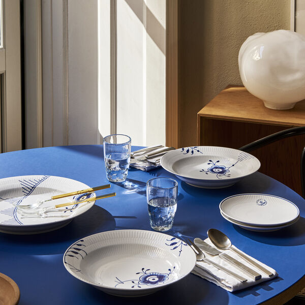 Bl&aring; Mega Riflet dyp tallerken &Oslash; 27 cm, Royal Copenhagen