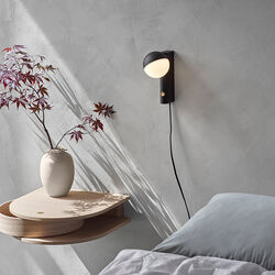 Balancer mini vegg/bordlampe, svart, Northern