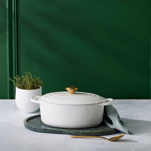 Signature st&oslash;pejern oval gryte &Oslash; 31 cm, white, Le Creuset