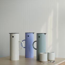 EM77 termokanne 1 L, sand, Stelton