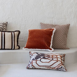 Frida daisy pute reverse 60x60, rust/ivory, Kitty Sablu