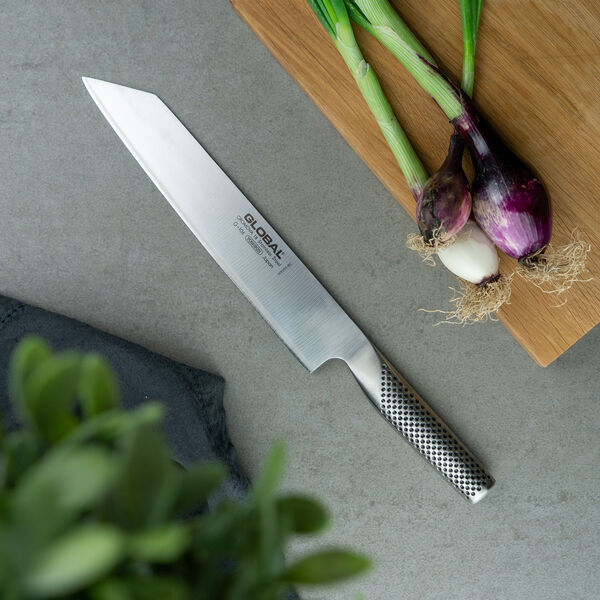 G-106 Kiritsuke 24 cm, Global