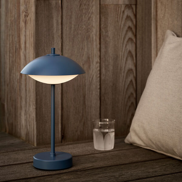 Clam™ Portable Lamp, dusk blue, Fritz Hansen