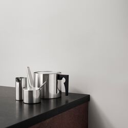AJ fl&oslash;tekanne, Stelton
