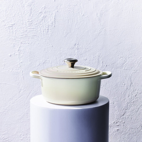 Signature rund gryte &Oslash; 28 cm, meringue, Le Creuset