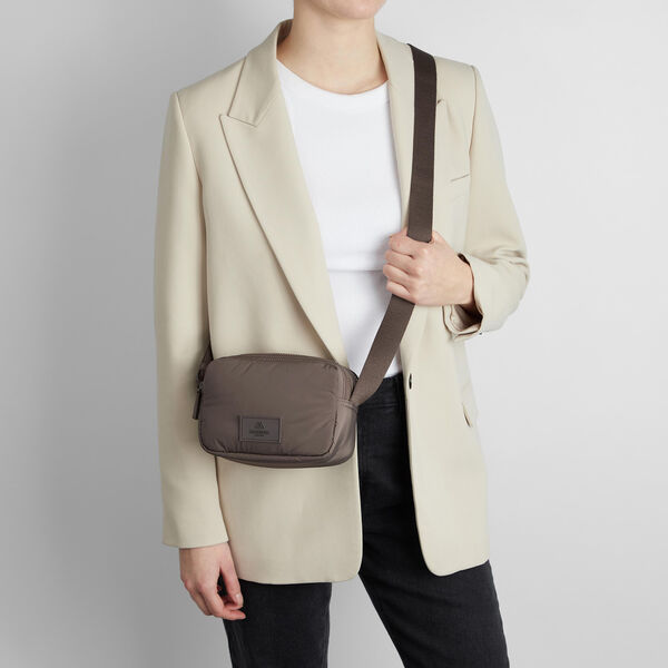 LessMBG Crossbody Bag Recycle, major brown LessMBG Crossbody Bag Recycle, major brown, Markberg