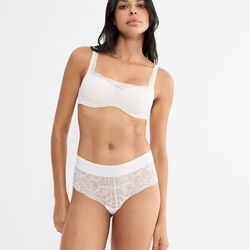 Body Make-Up Illusion Lace Shorty, ecru white, Triumph