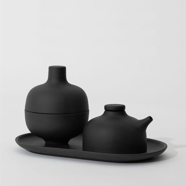 Sand Secrets Oval Plate, black clay Sand Secrets Oval Plate, black clay, Design House Stockholm