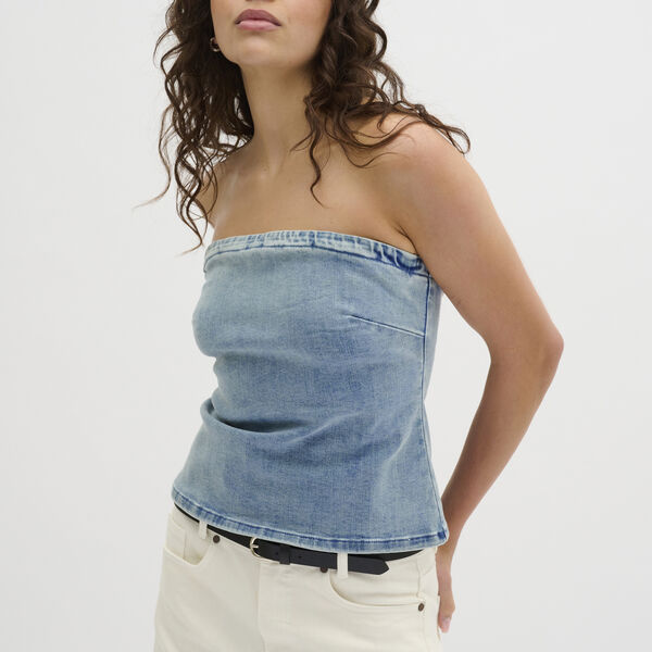 AyoMW 158 Denim Top, light blue wash, My Essential Wardrobe