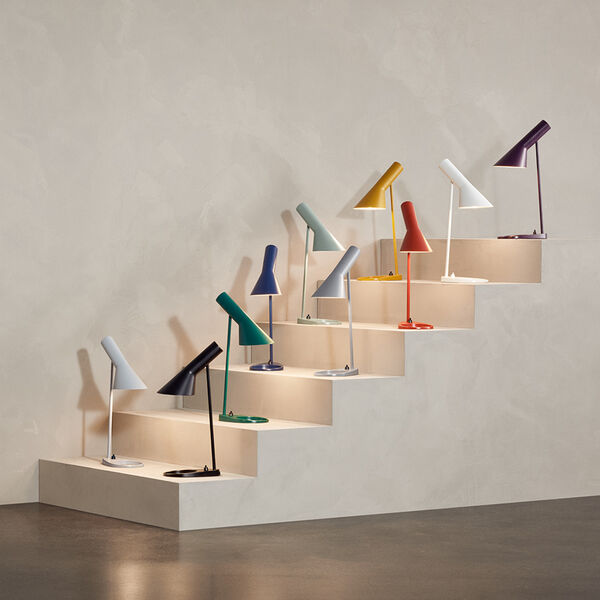 AJ bordlampe, lysegrå AJ bordlampe, lysegrå, Louis Poulsen