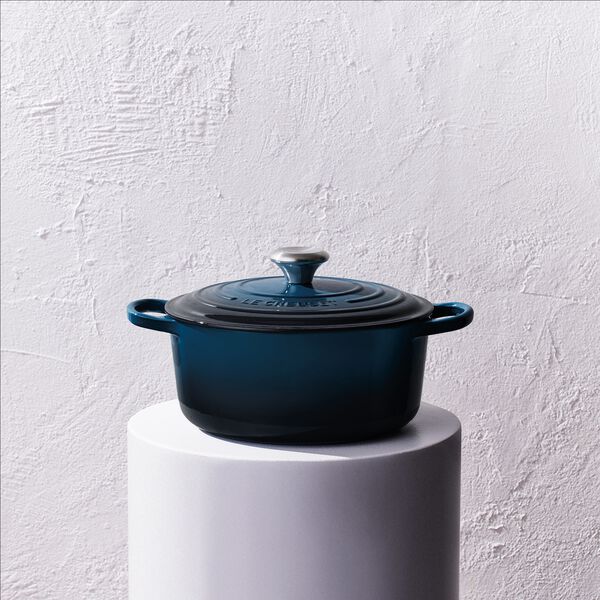 Signature st&oslash;pejern rund gryte &Oslash; 24 cm, nuit, Le Creuset