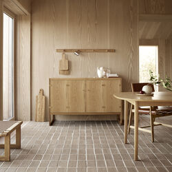 BM0057 Cabinet, oiled oak, Carl Hansen & S&oslash;n