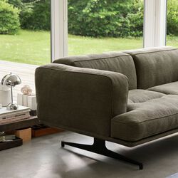 Inland AV22 2-pers. sofa, Clay 0014, &Tradition