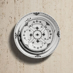 Sort Musselmalt Halvblonde tallerken &Oslash; 19 cm, Royal Copenhagen