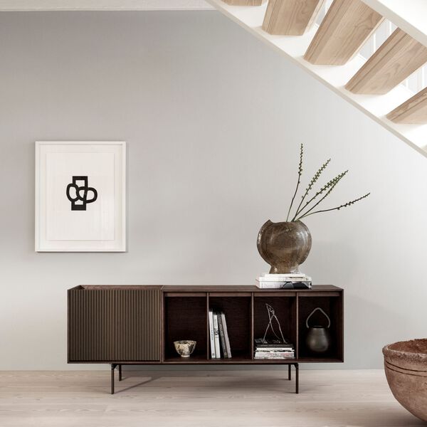 Vipp675 Chimney kabinet, mørk eik Vipp675 Chimney kabinet, mørk eik, Vipp