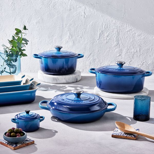 Signature st&oslash;pejern rund gryte &Oslash; 24 cm, azure blue, Le Creuset