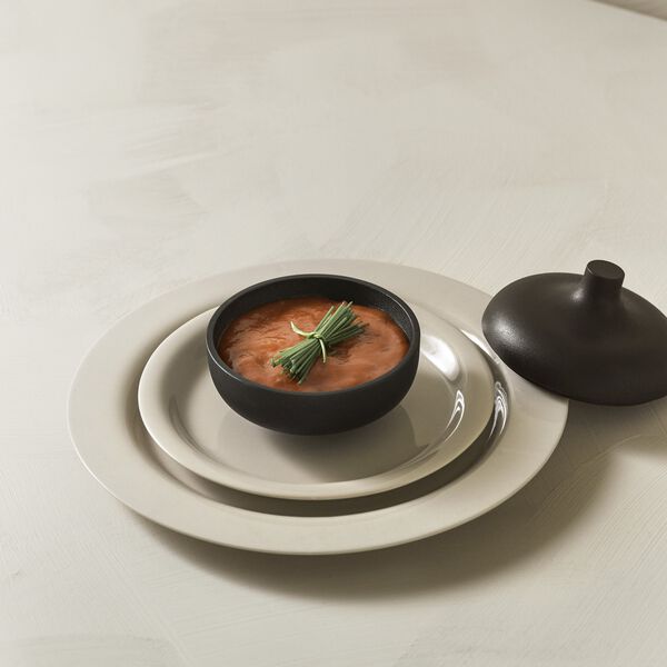 Sand Secrets Medium Bowl, black clay Sand Secrets Medium Bowl, black clay, Design House Stockholm
