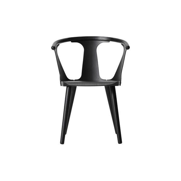 In Between SK1 stol, sort, &Tradition