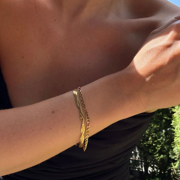 Delicate Bracelet, gull, WHO IS SHE