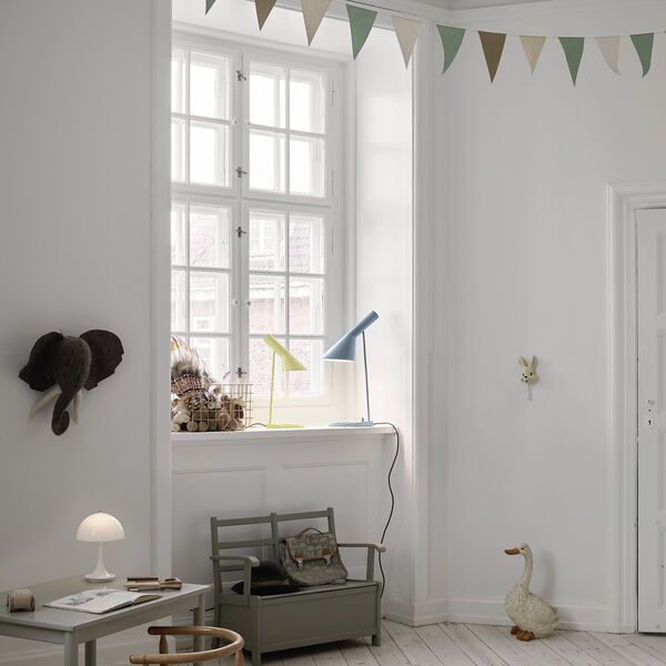 AJ bordlampe, dusty blue, Louis Poulsen