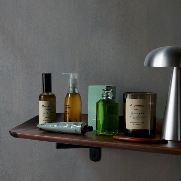 Mnemonic romspray MNC4, into the moor, &Tradition