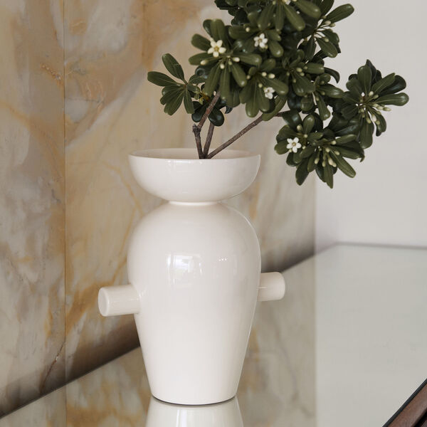 Momento JH40 vase, cream, &Tradition