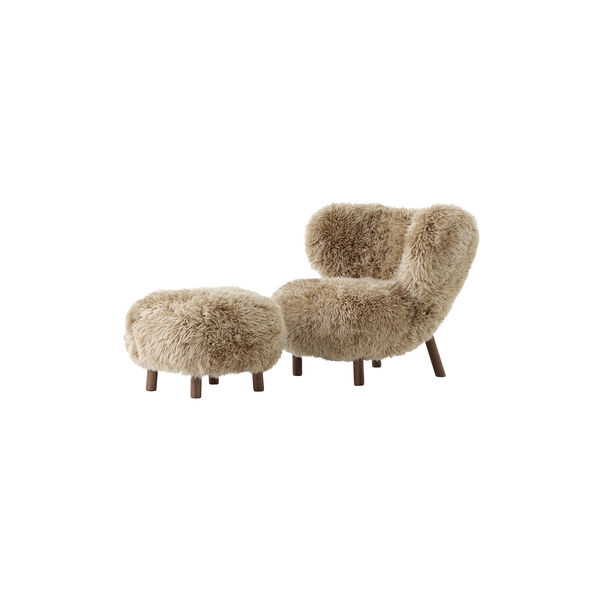 Little Petra VB1 Loungechair and Pouf, Sheepskin Honey/oiled walnut, &Tradition