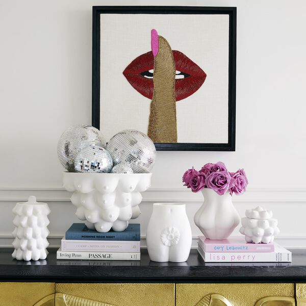 Kiki's Derriere vase, white, Jonathan Adler