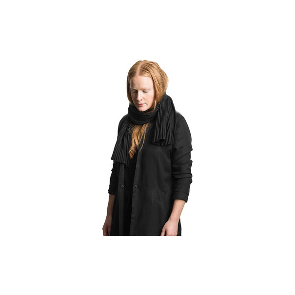 Pleece Short Scarf, black Pleece Short Scarf, black, Design House Stockholm