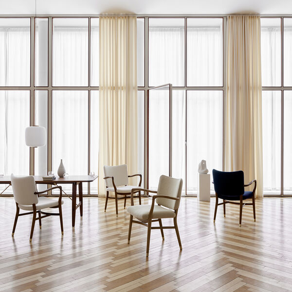 EK61 Opal Pendant, oiled oak, Carl Hansen & S&oslash;n