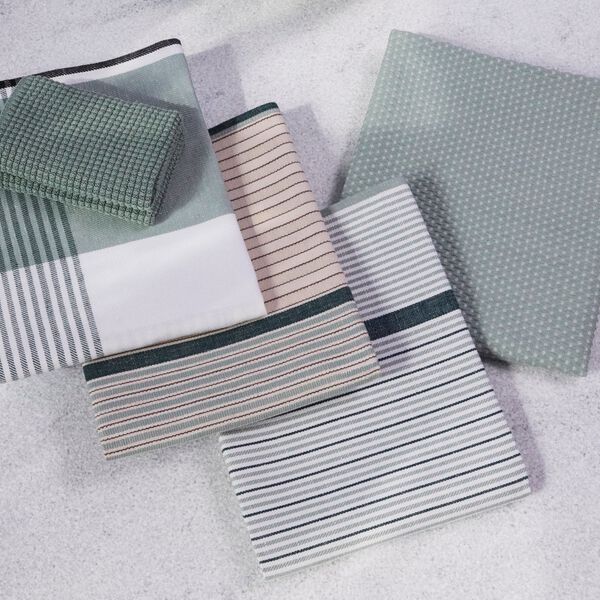 BECKER 63 Tea Towel | Sage Green | Kj&oslash;kkenh&aring;ndkle, Georg Jensen Damask