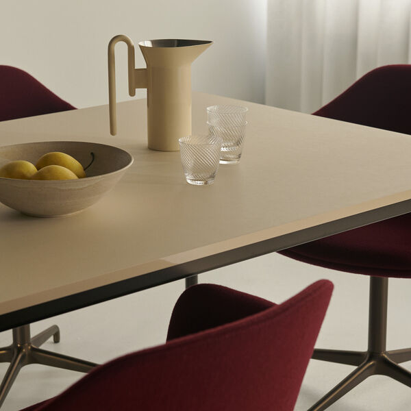 Momento JH38 kanne, ivory, &Tradition