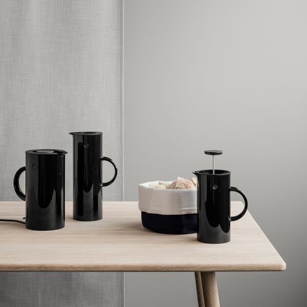 EM77 termokanne 1 L, black, Stelton