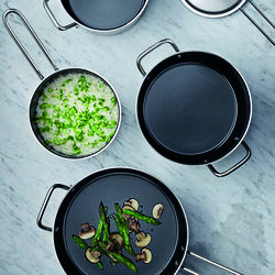 Stainless Steel Kasserolle keramisk belegg 1,8 L, Eva Trio