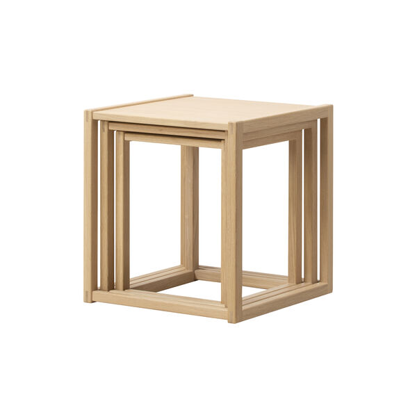 BM375 Nesting Tables, light oljet eik, Fredericia Furniture