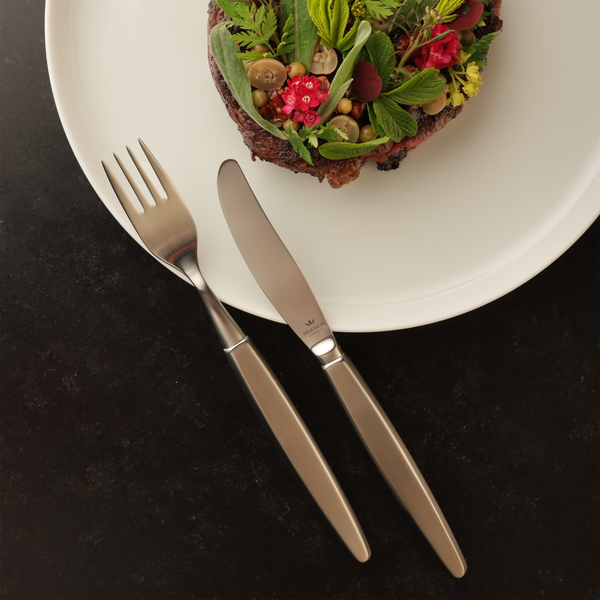 Gavesett 18 deler, børstet stål, Skaugum of Norway