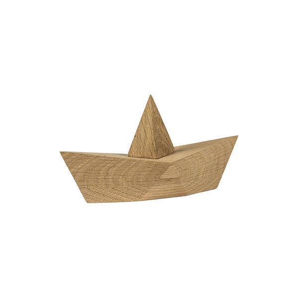 Admiral figur, eik, Boyhood