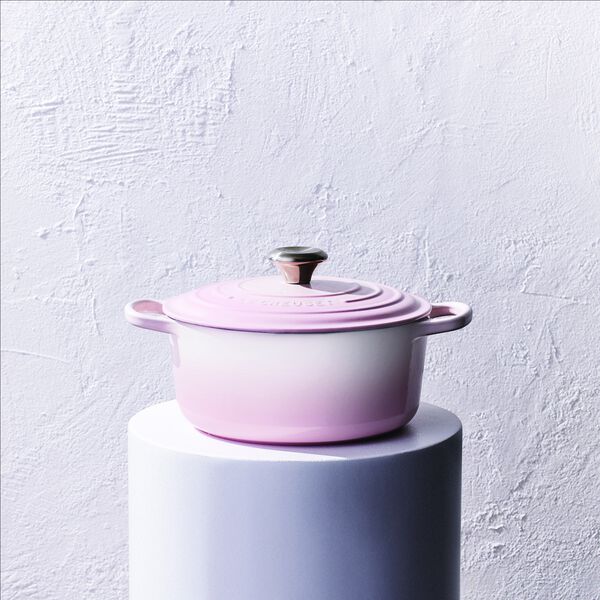 Signature st&oslash;pejern rund gryte &Oslash; 20 cm, shell pink, Le Creuset