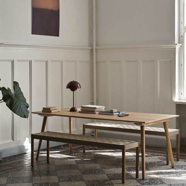 In Between SK5 spisebord, eik In Between SK5 spisebord, eik, &Tradition