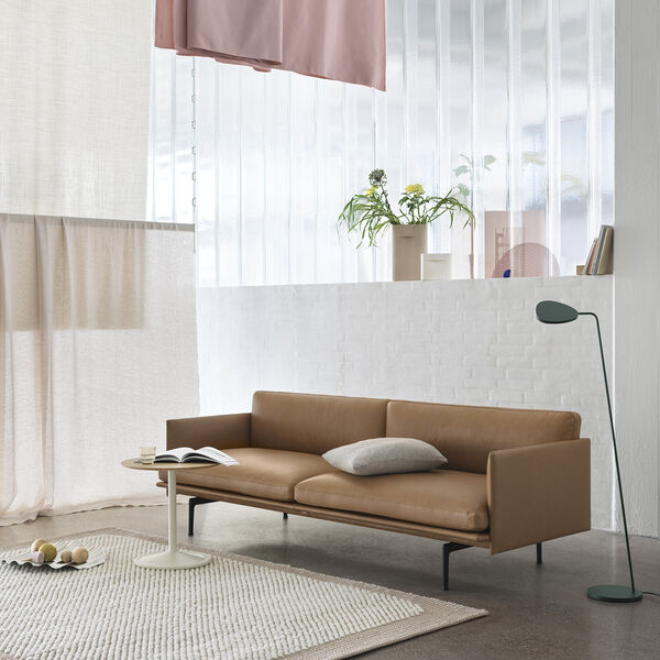 Outline Sofa 3-seter, refine skinn cognac/svart, Muuto