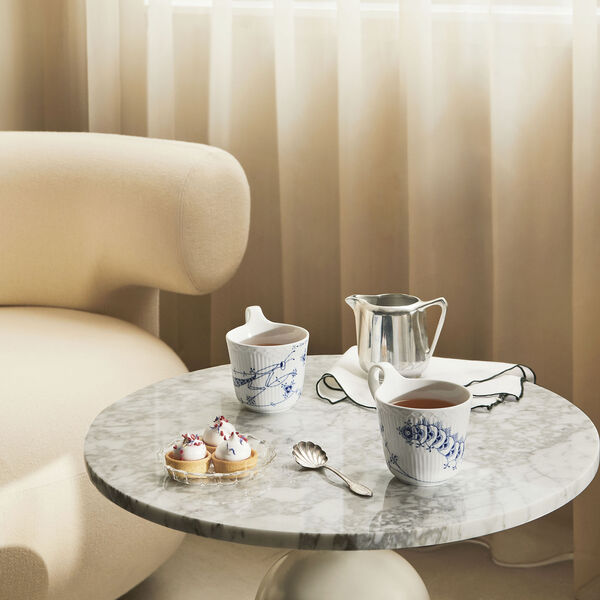 Royal Creatures kopp med høy hank 33 cl, kneler, Royal Copenhagen