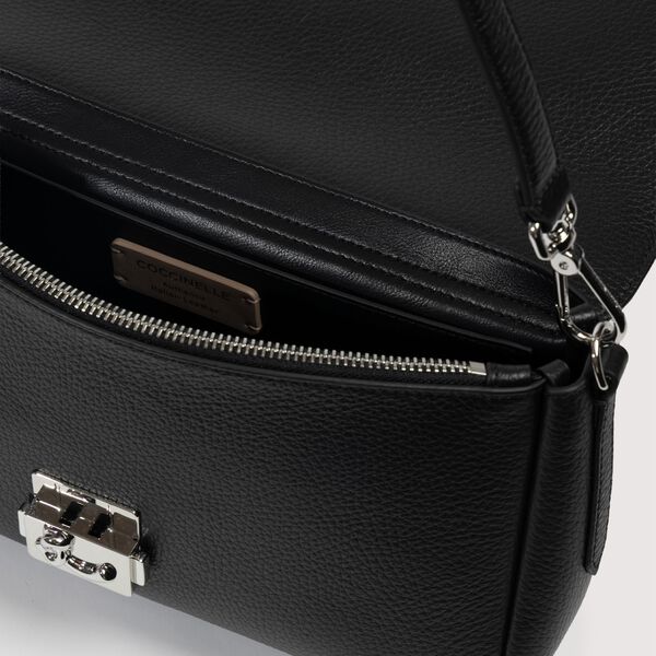 COCCINELLE C-ME Lock Handbag, noir, Coccinelle