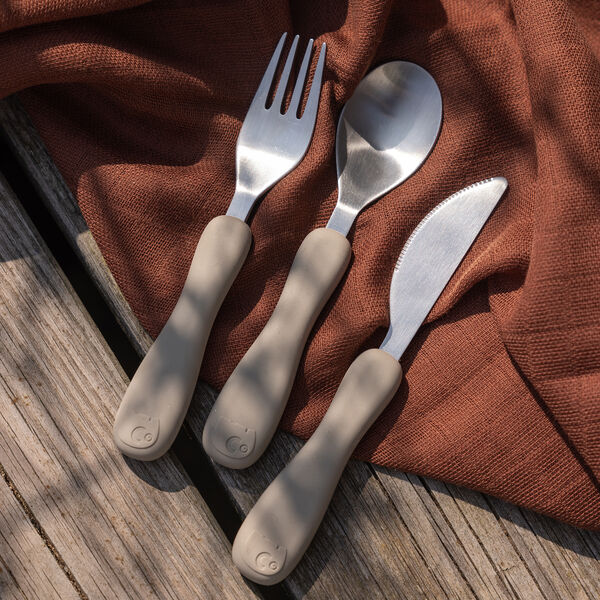 Fanto bestikk i silikon, jetty beige, Sebra