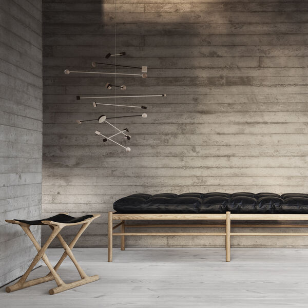 OW2000 Egyptian Chair, soap treated oak/black, Carl Hansen & S&oslash;n