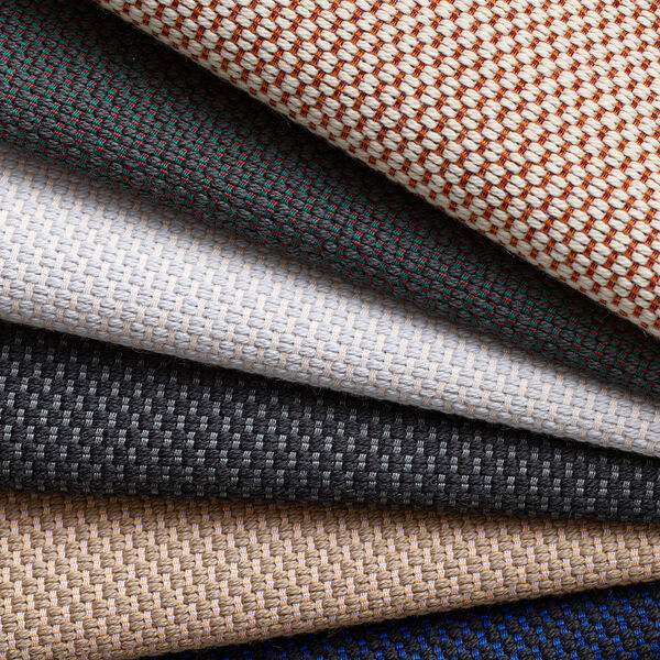 Swan&trade; 3320 Lounge Chair, black/blue 0798, Fritz Hansen