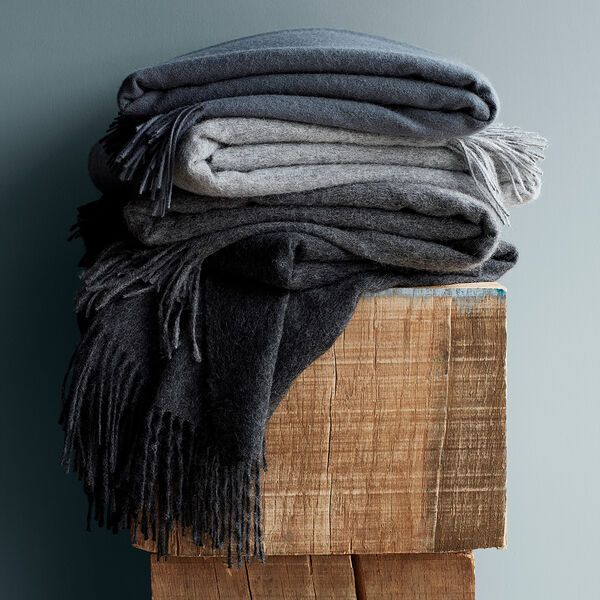 Classic pledd, dark grey, ELVANG