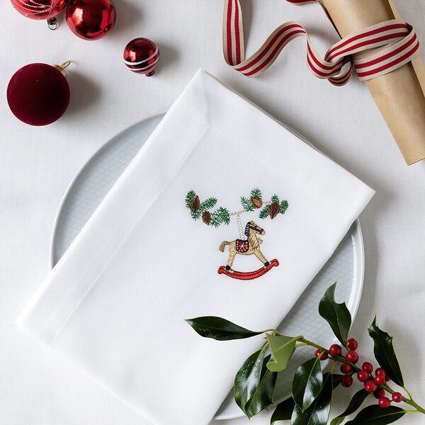 Juleserviett med julehjerte, hvit, Langkilde & S&oslash;n