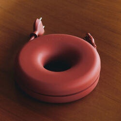 Cable Bagel, burnin' red, Pedestal
