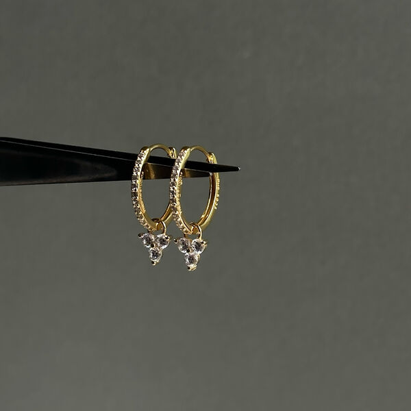 Trio Vedheng, Philippa Studios