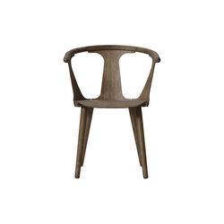 In Between SK1 stol, røkt eik, &Tradition